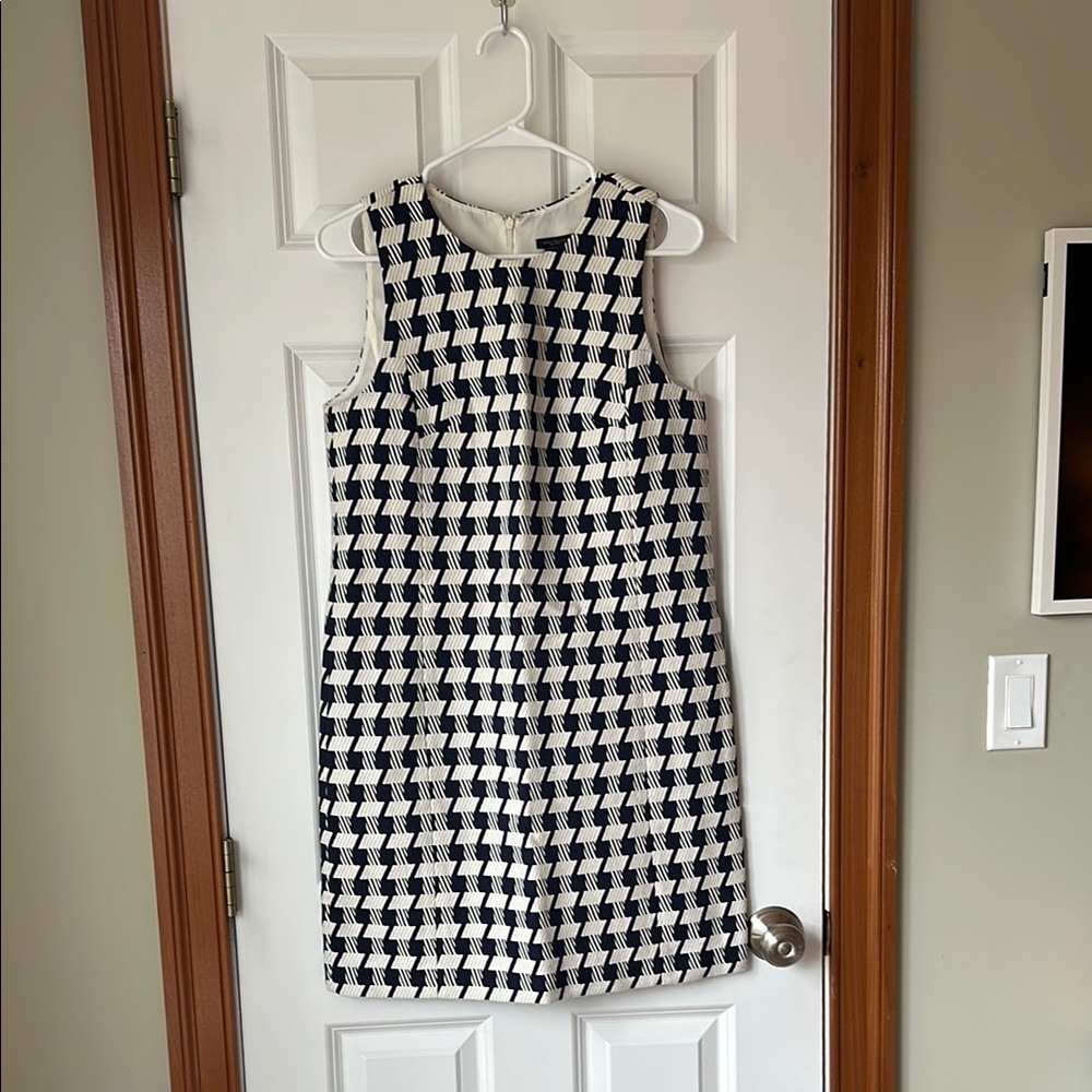 Ann Taylor Factory Blue and White Houndstooth Dress